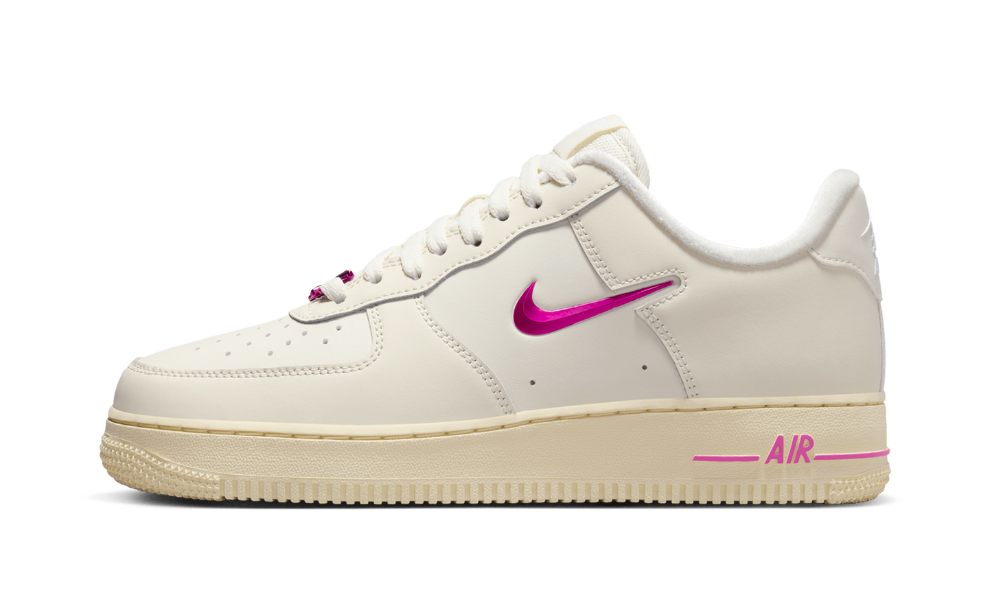 Air Force 1 Low '07 SE WMNS "Dance Playful Pink"