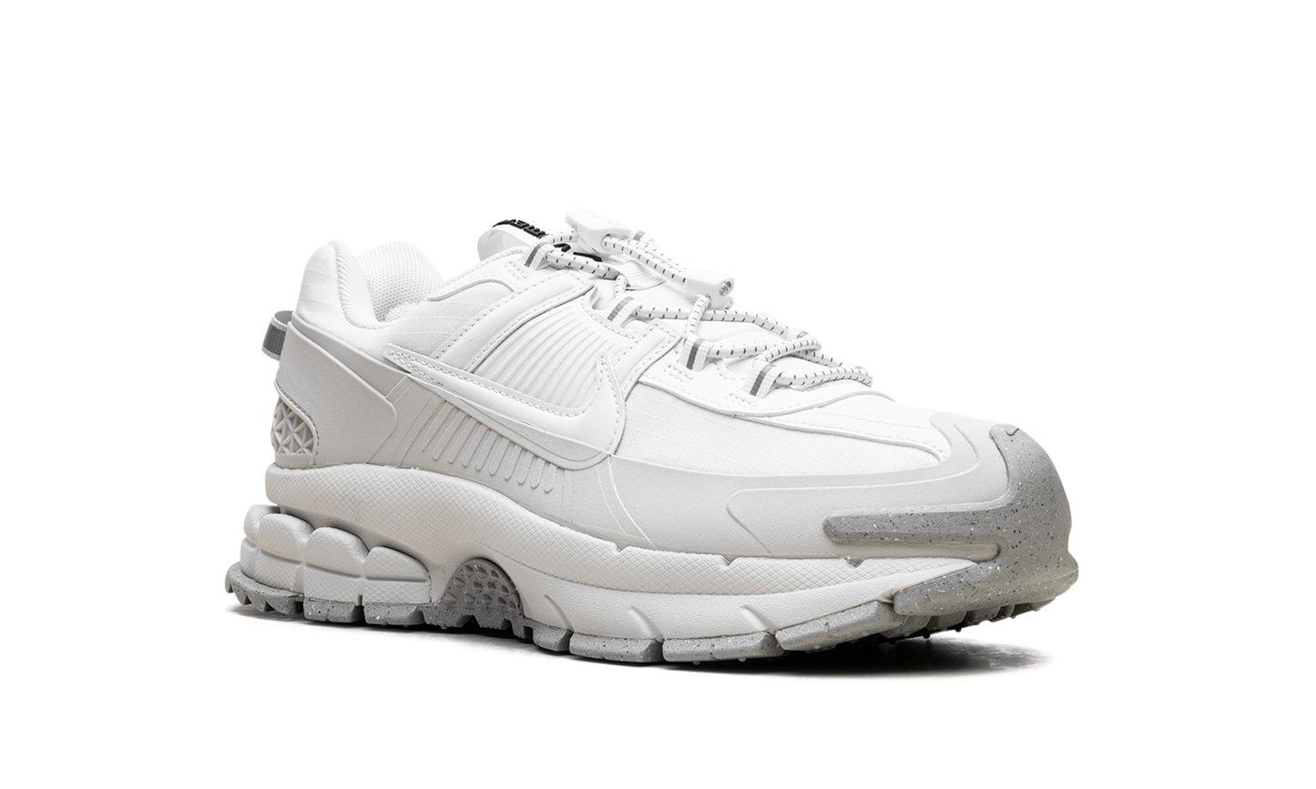 Zoom Vomero Roam WMNS "Summit White"