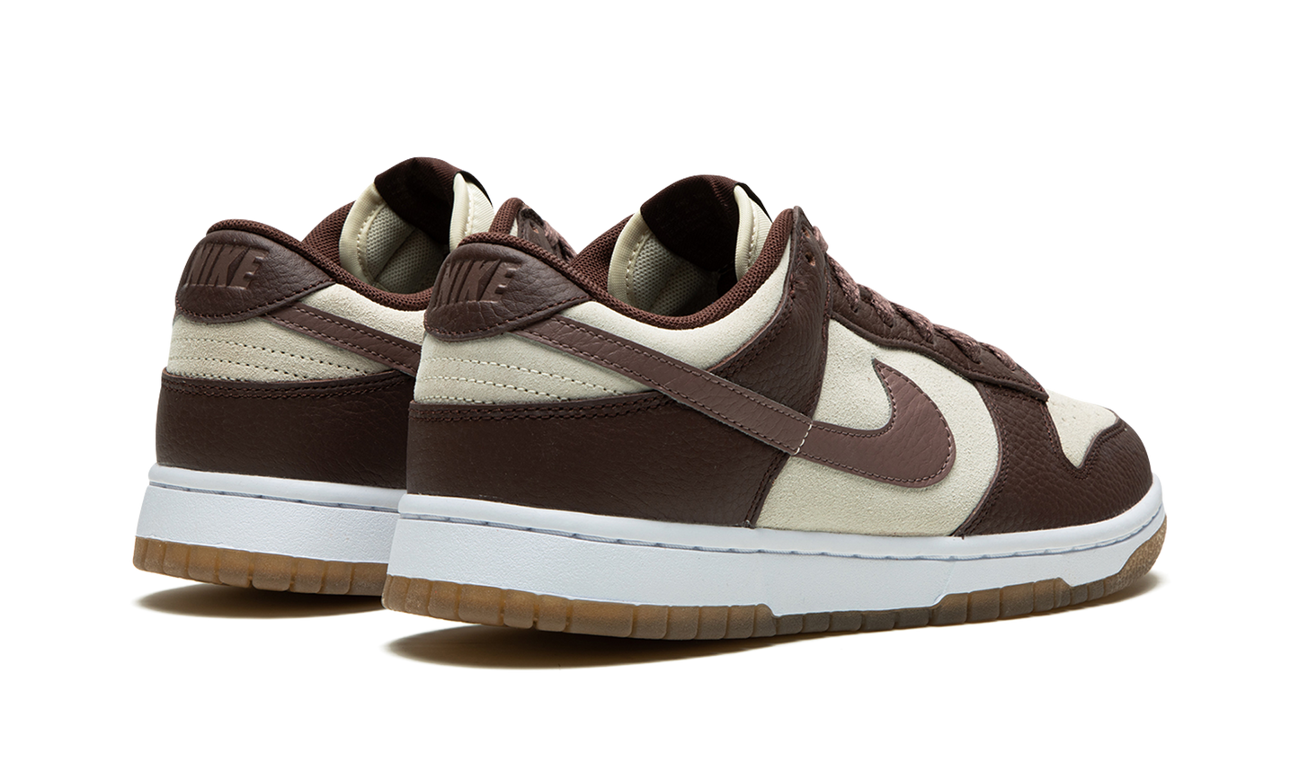 DUNK LOW WMNS "Plum / Coconut Milk"