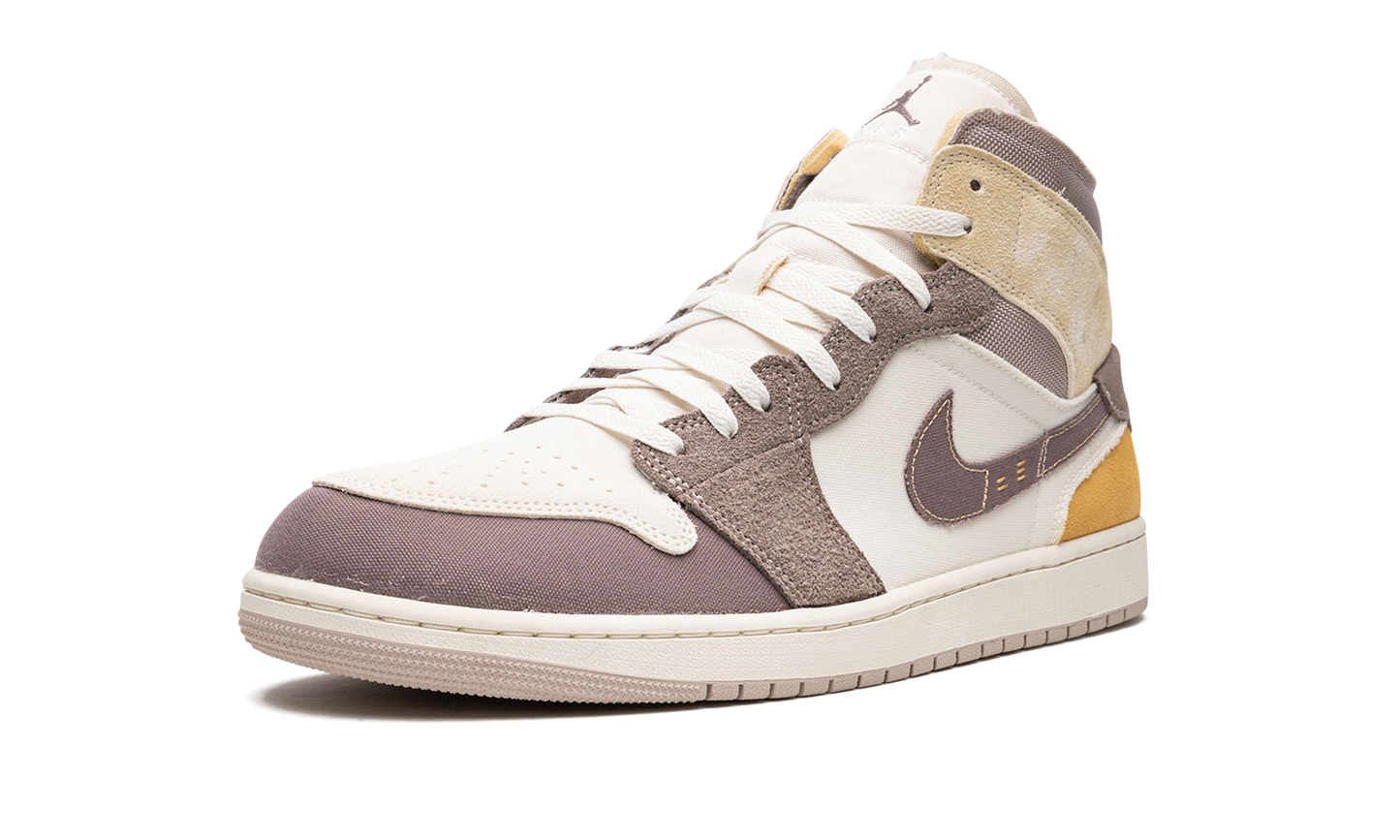 Air Jordan 1 Mid SE Craft "Taupe Haze"