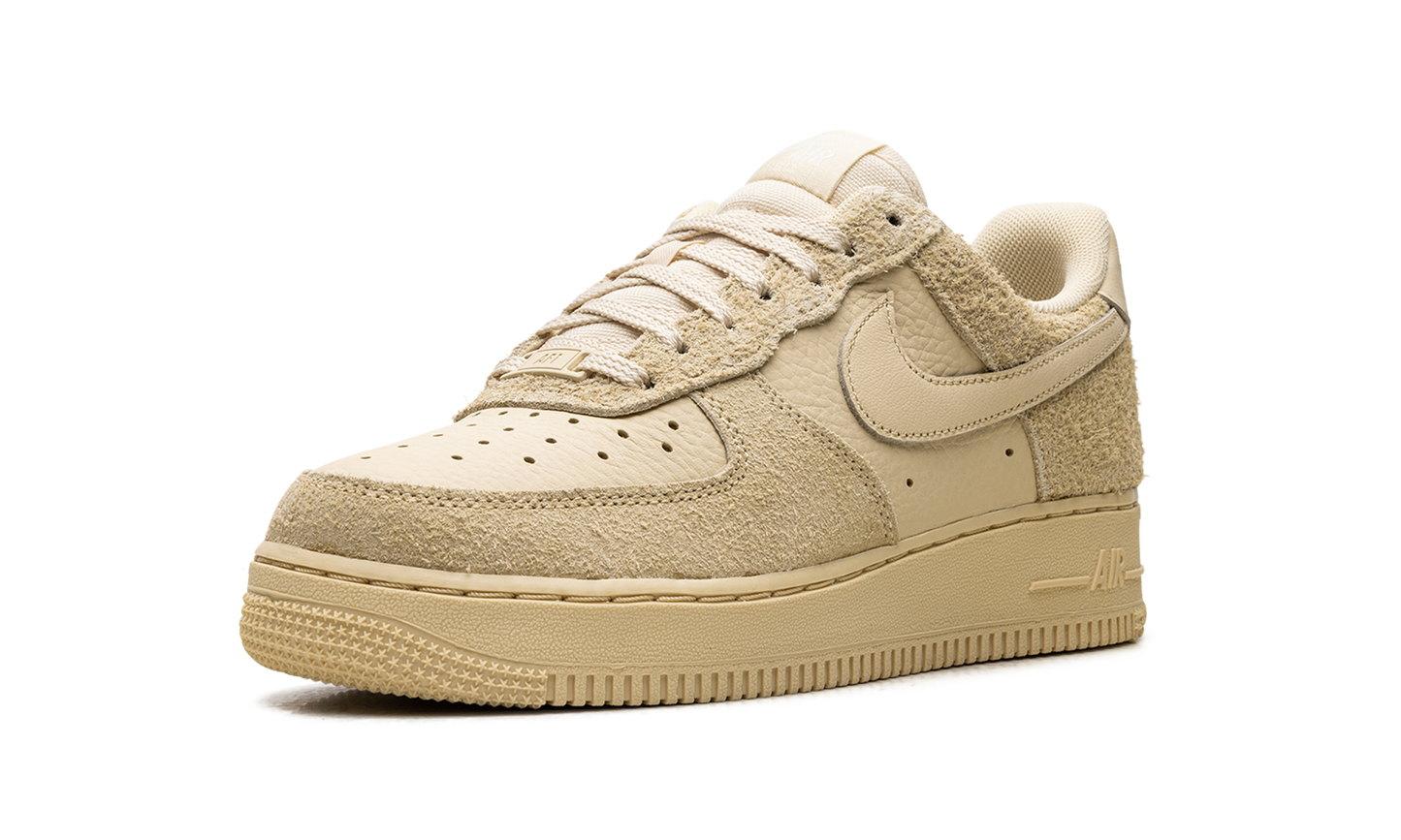Air Force 1 Low '07 WMNS "Pale Vanilla"