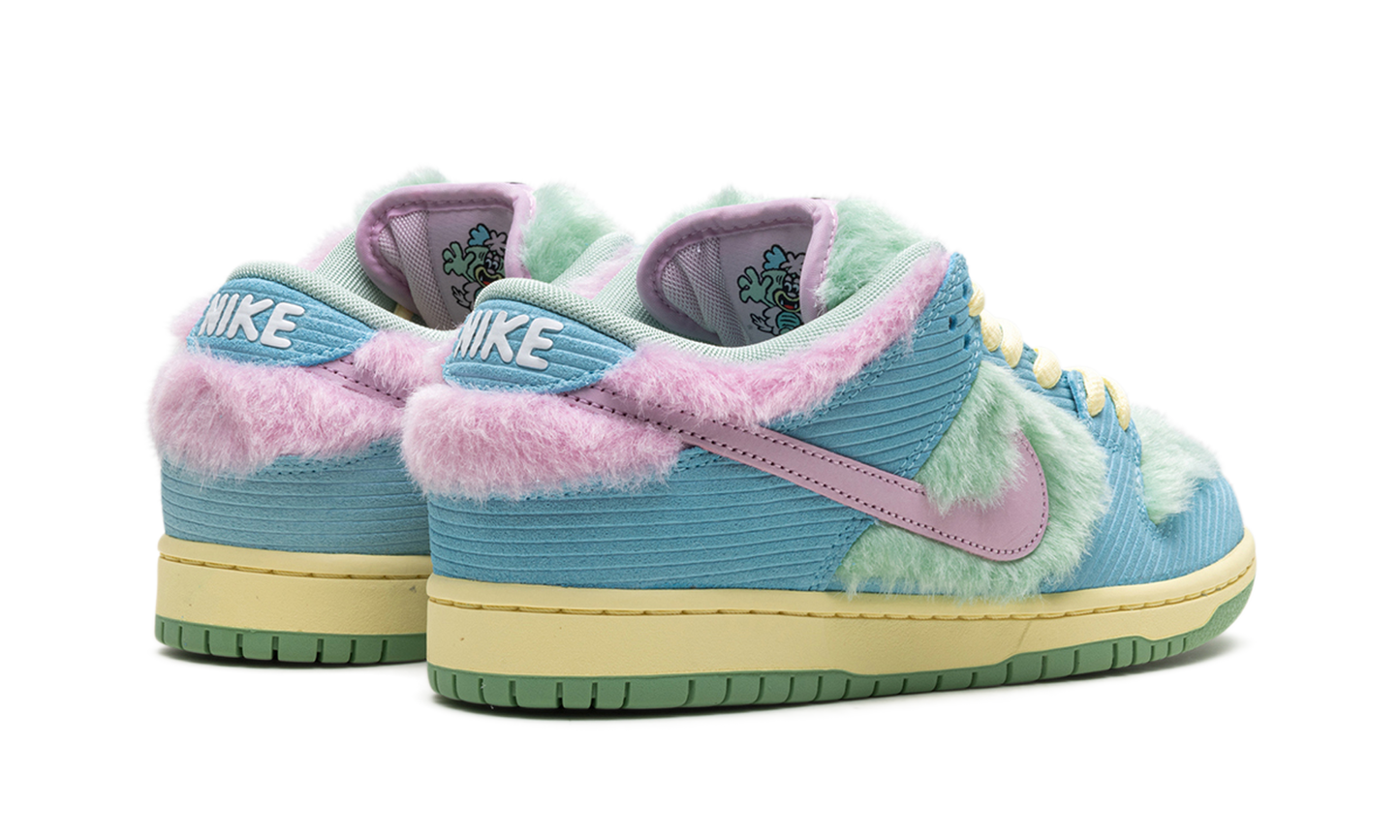 SB Dunk Low "Verdy - Visty"