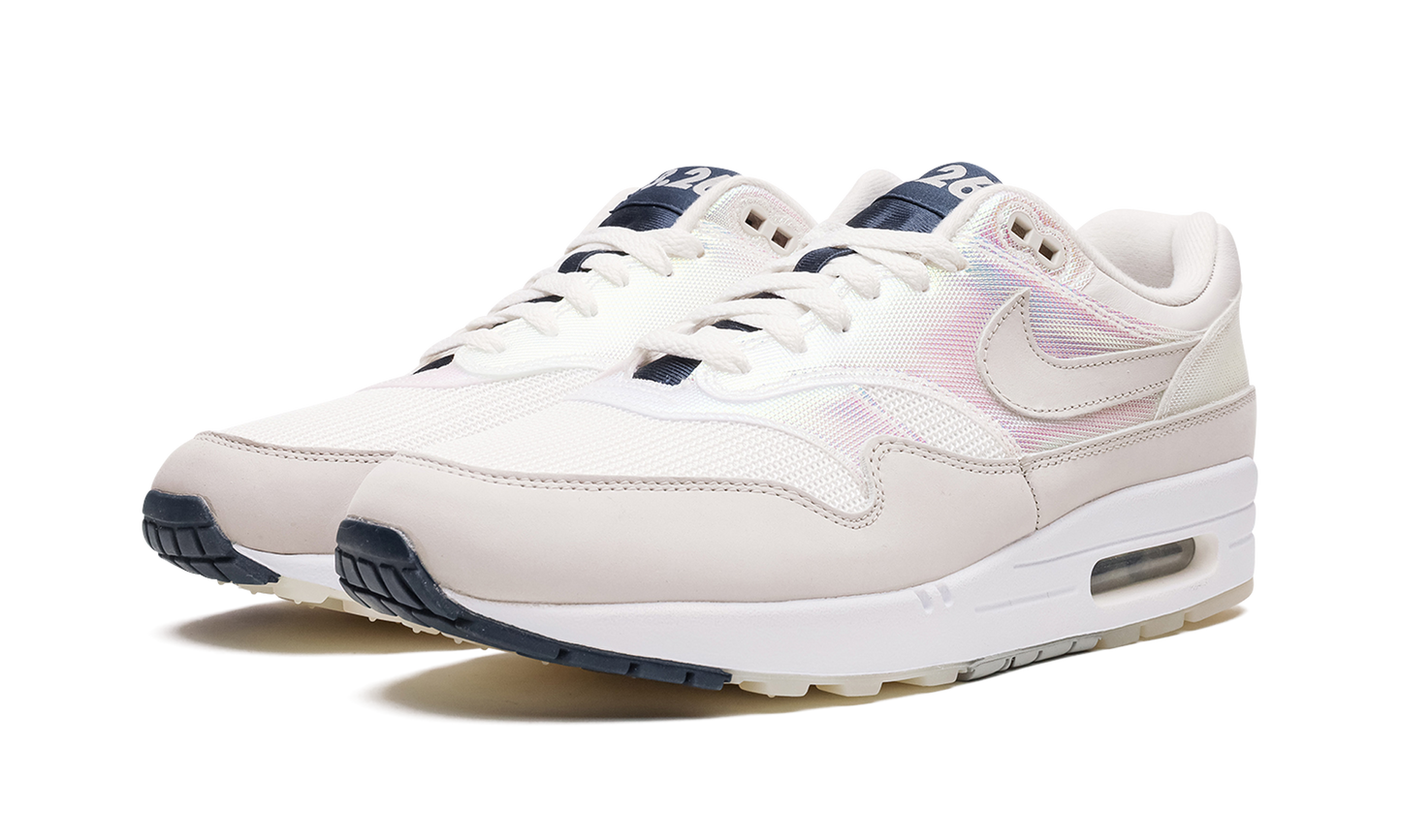 AIR MAX 1 AMD MNS WMNS "La Ville Lumière"
