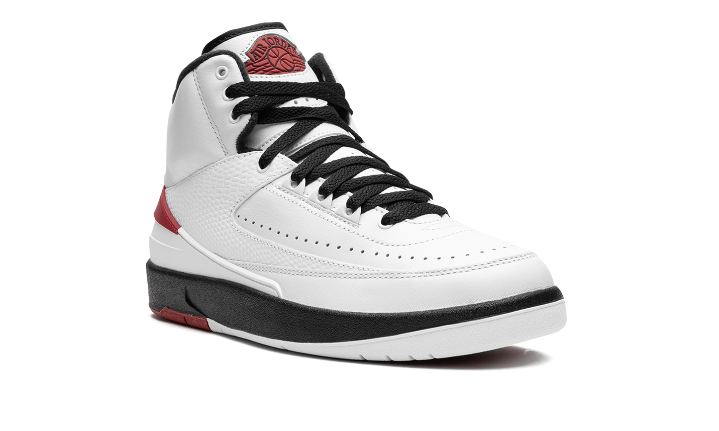 Jordan 2 Retro WMNS "Chicago (2022)"