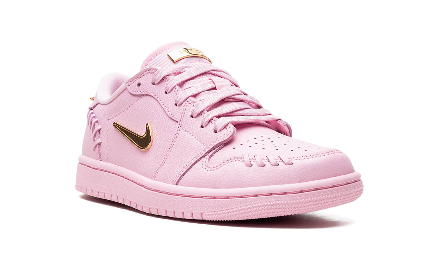 AIR JORDAN 1 LOW WMNS "Method of Make Perfect Pink"