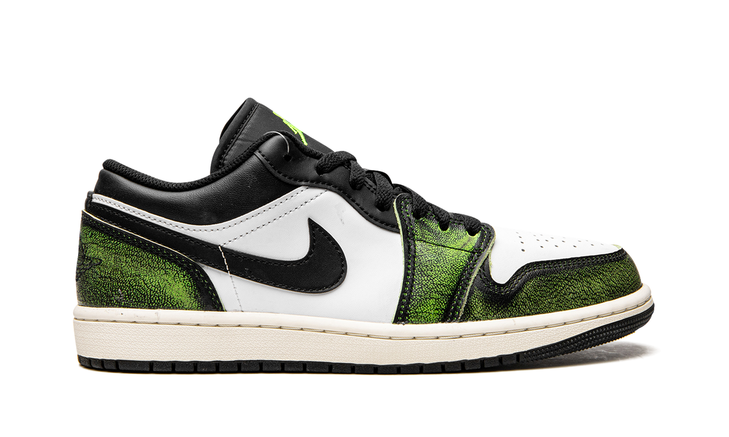 Air Jordan 1 Low SE "Wear Away - Electric Green"