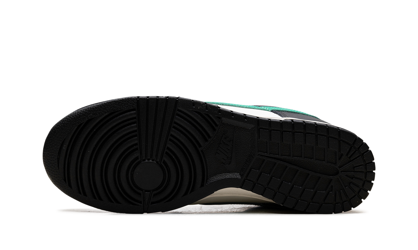 Dunk Low WMNS "Celtics"