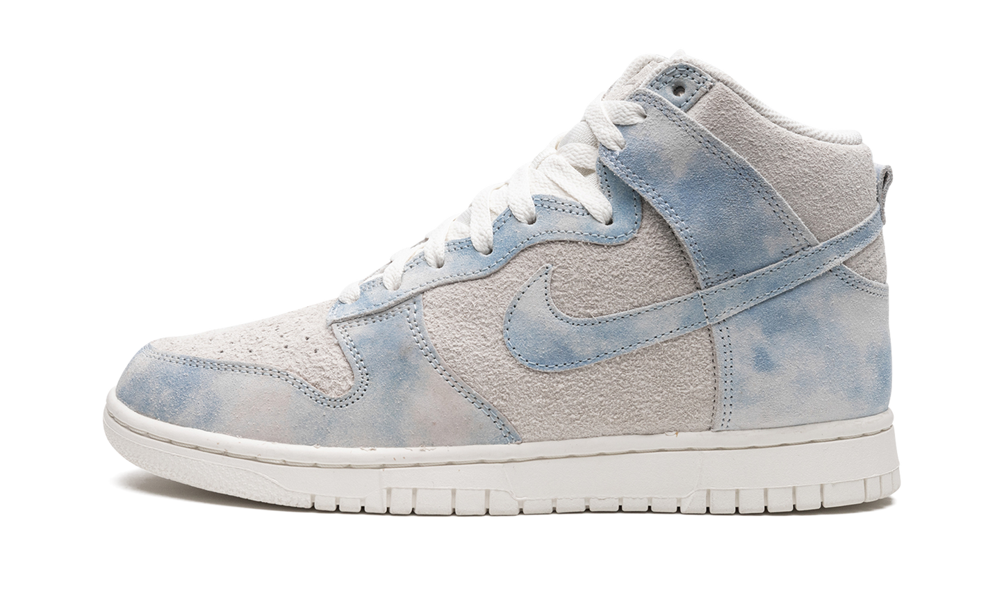 DUNK HIGH MNS WMNS "Clouds"