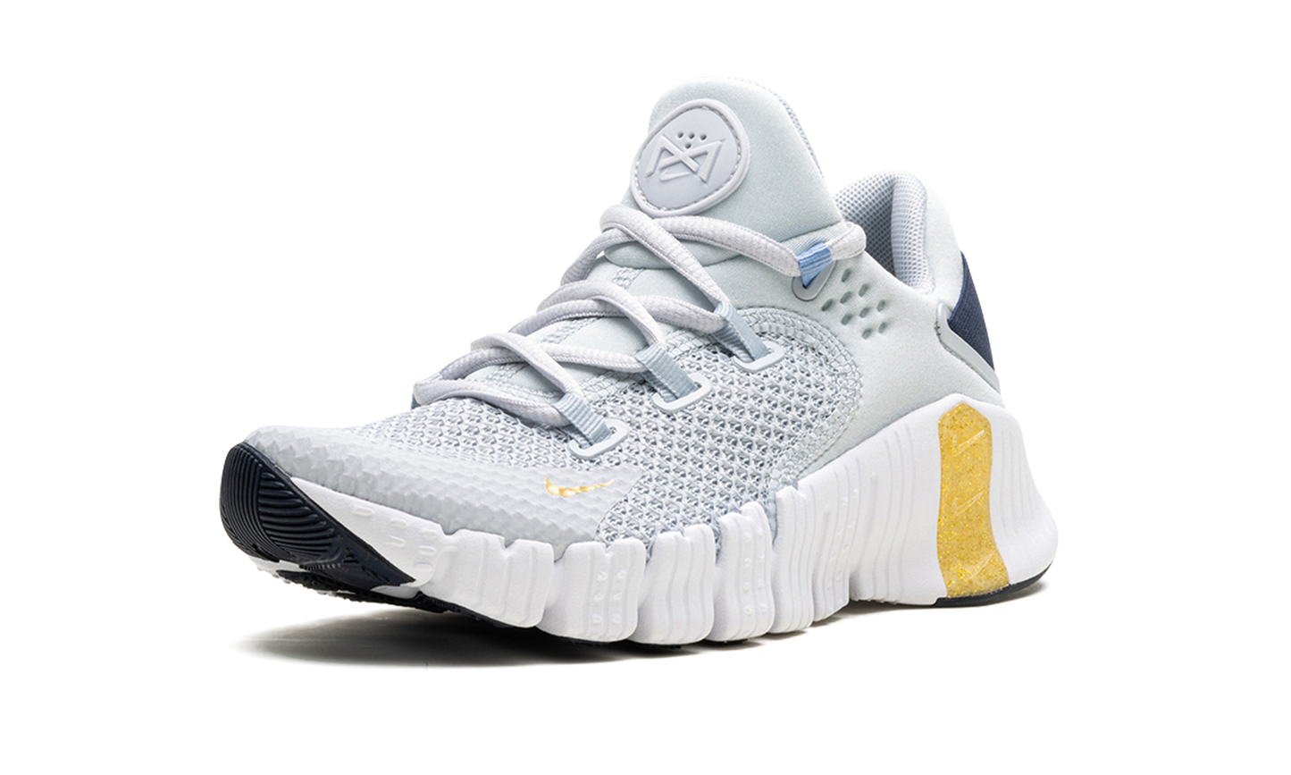 Free Metcon 4 WMNS "Pure Platinum Grey Gold White"
