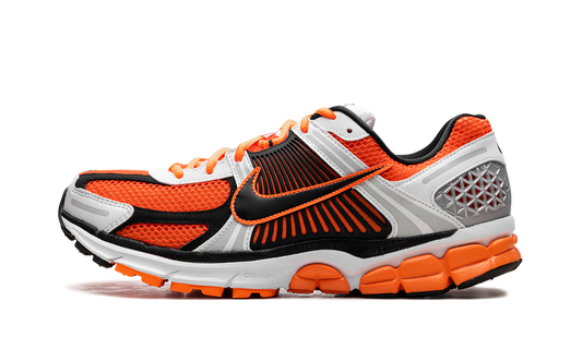 Zoom Vomero 5 "Total Orange"