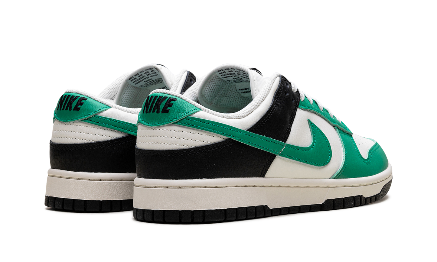 Dunk Low WMNS "Celtics"