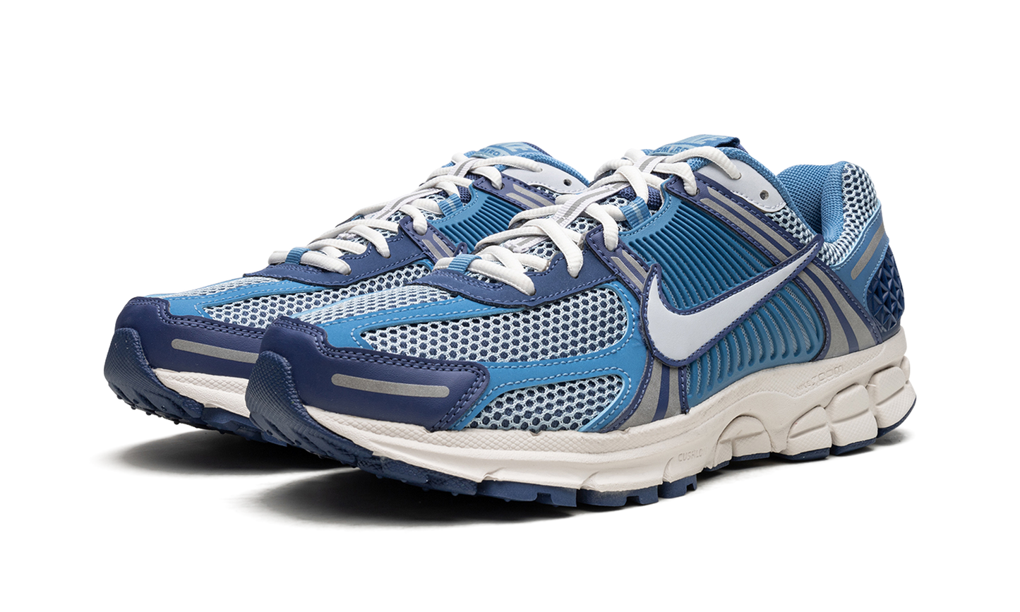 Zoom Vomero 5 "Worn Blue"