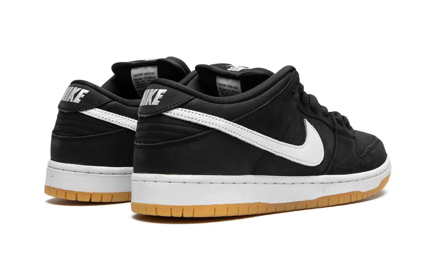 SB Dunk Low Pro "Black Gum"