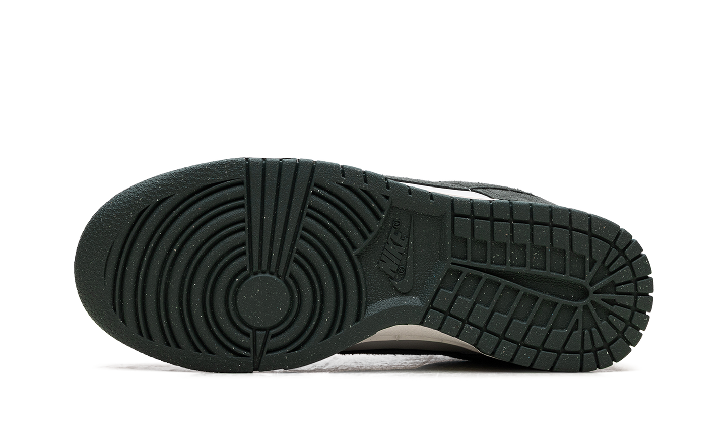 Dunk Low Next Nature WMNS "Viintage Green"