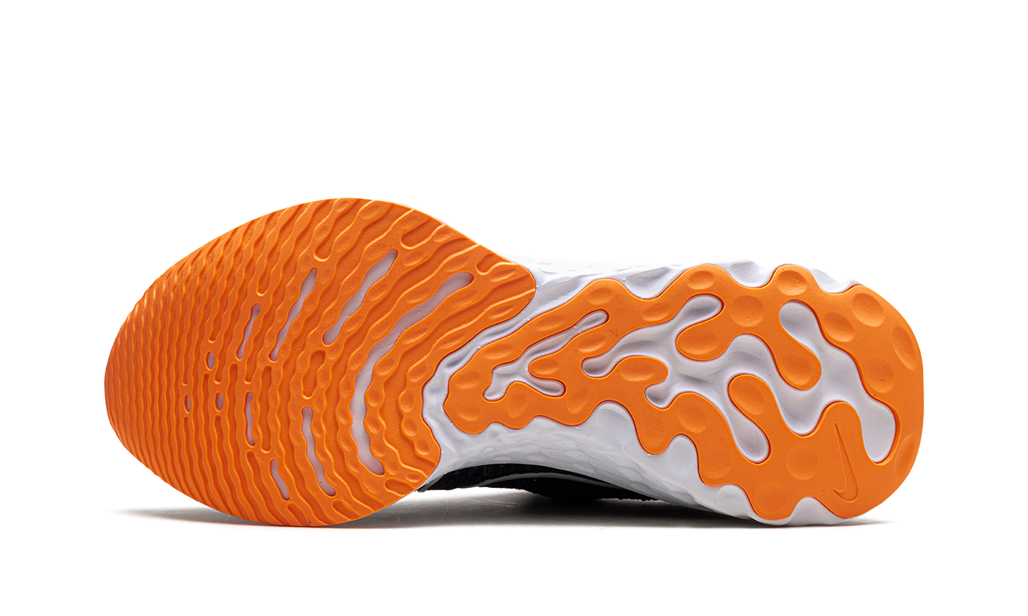 React Infinity Run Flyknit 3 "Cave Purple"