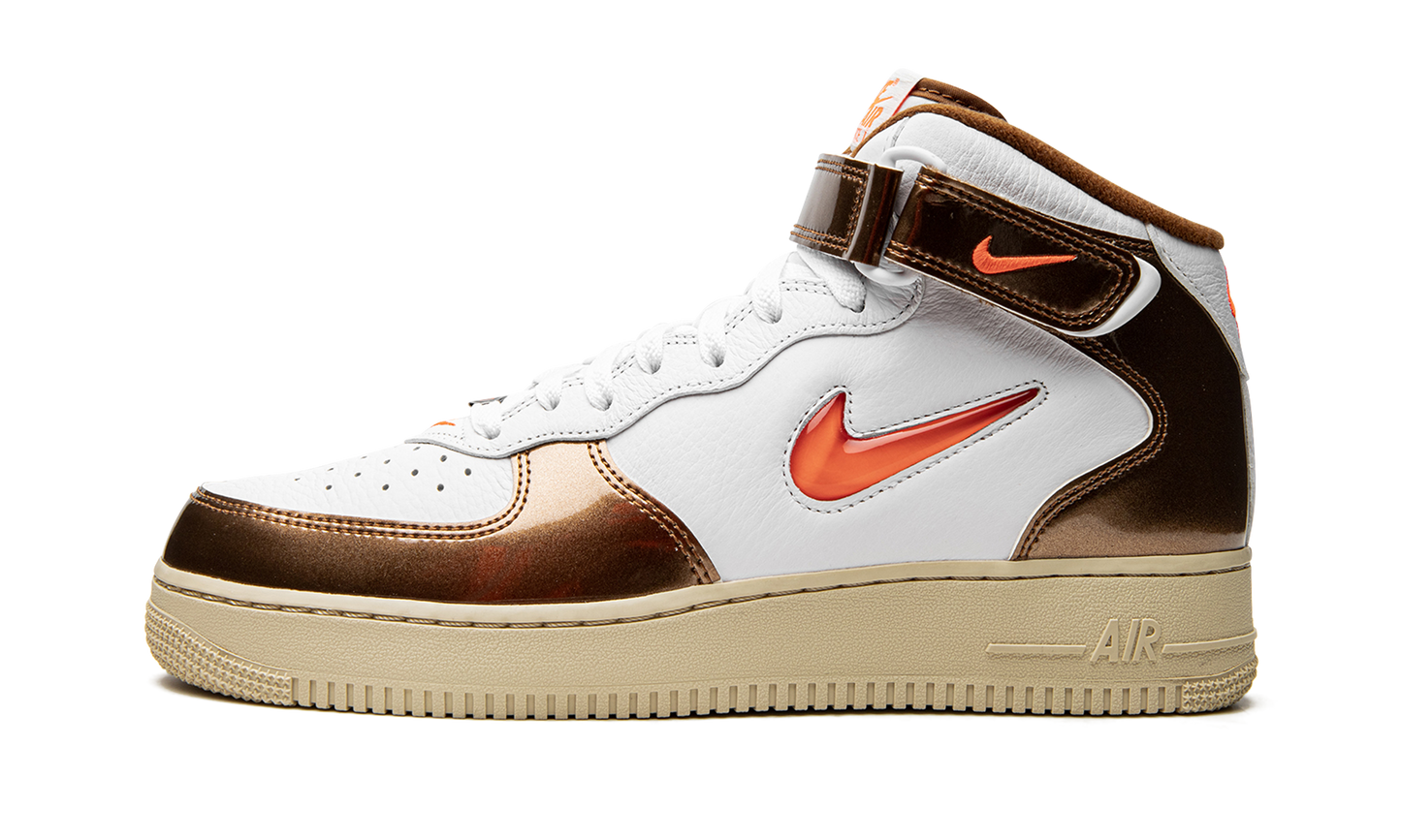 Air Force 1 Mid QS "Ale Brown"