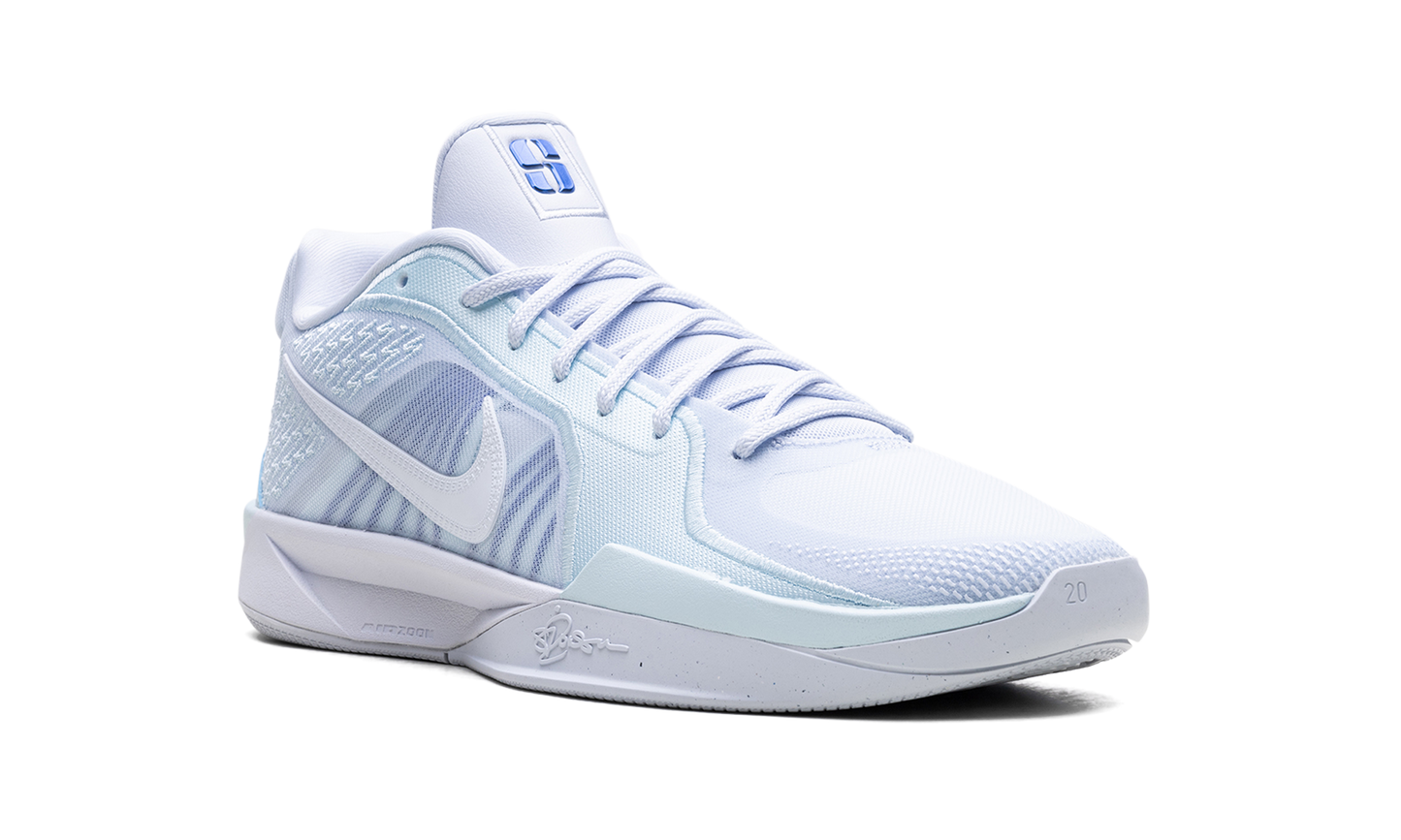 Sabrina 2 "Conductor"