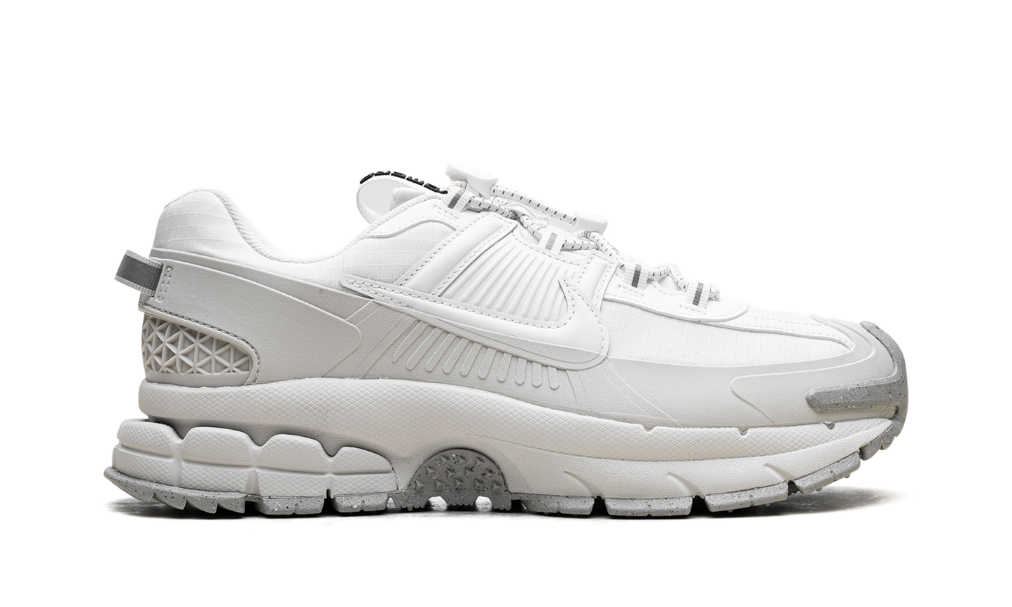 Zoom Vomero Roam WMNS "Summit White"