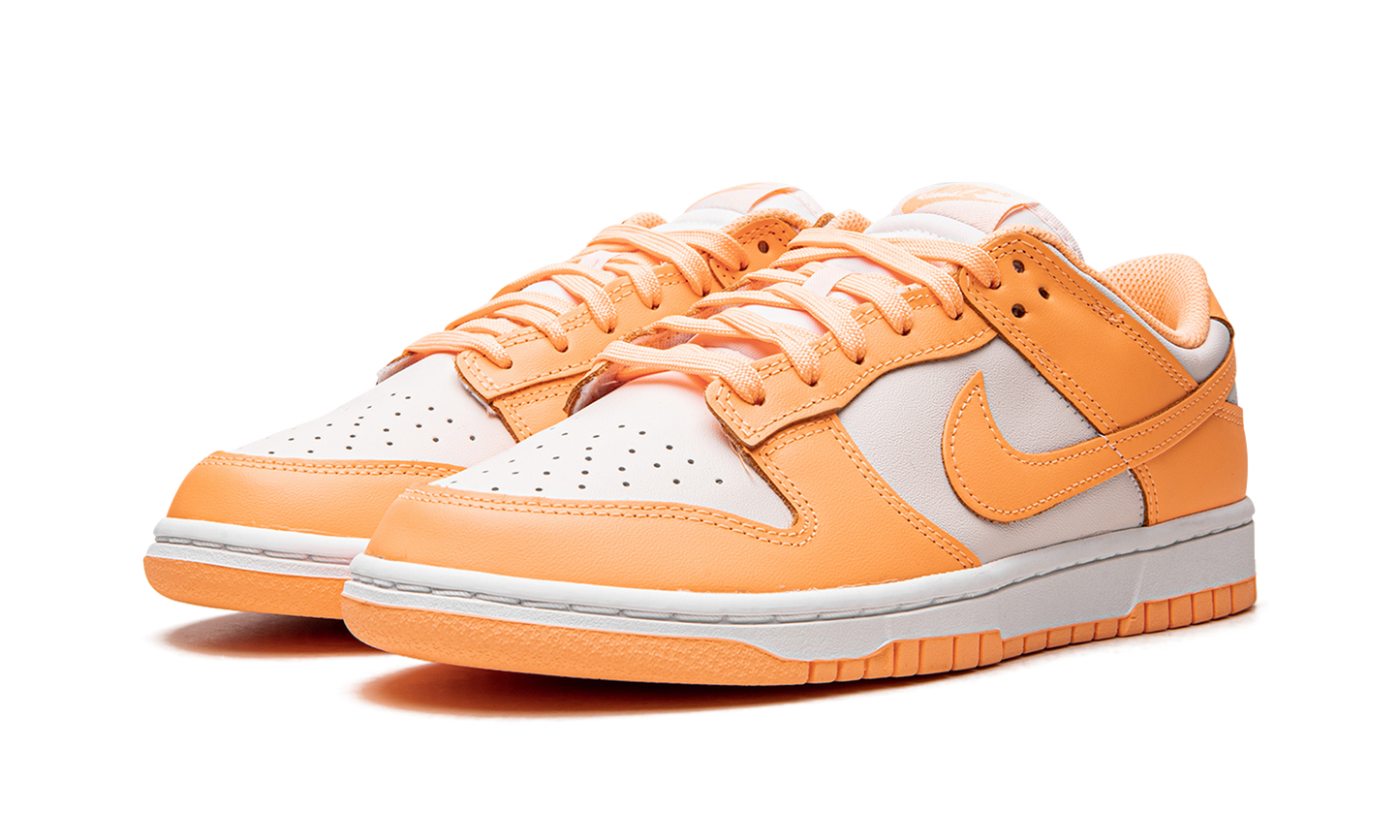 DUNK LO MNS WMNS "Peach Cream"