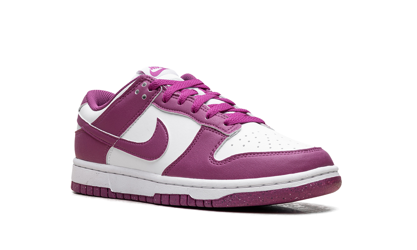 Dunk Low Next Nature WMNS "Hot Fuchsia"