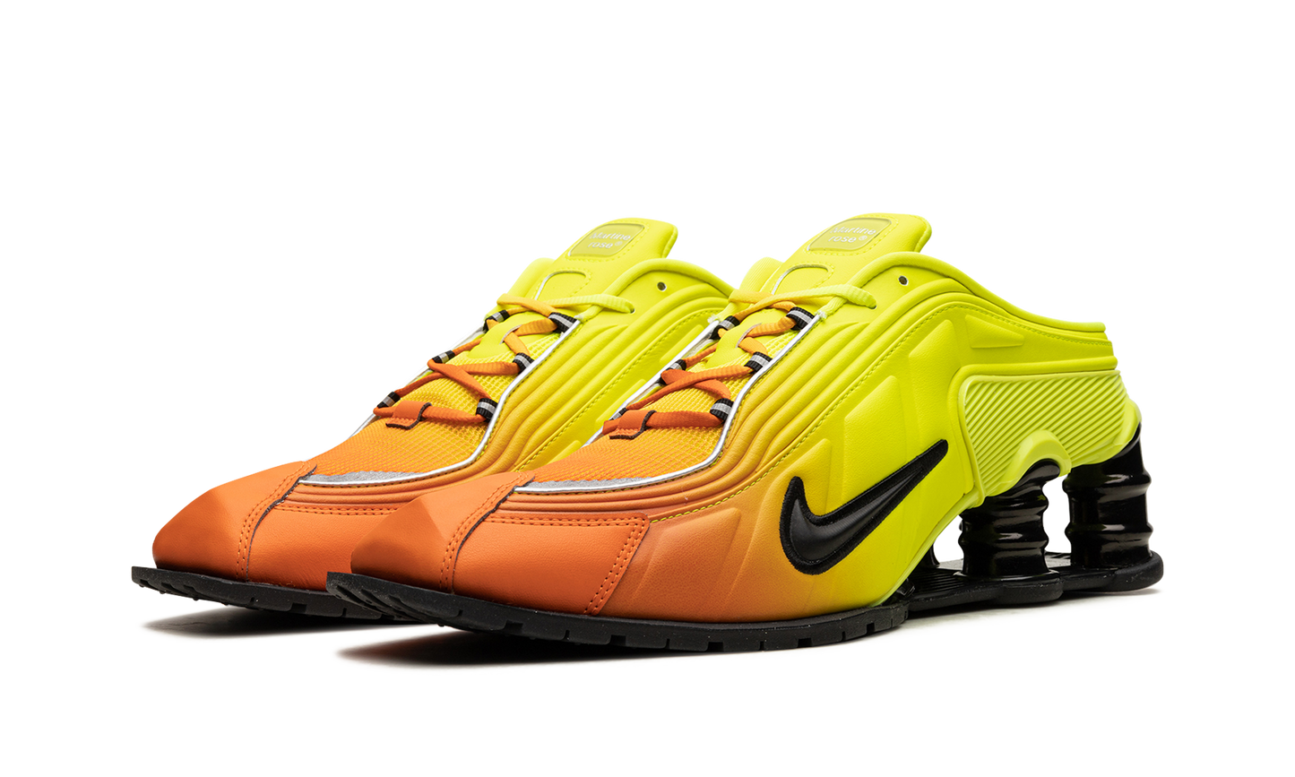 SHOX R4 MULE WMNS "Martine Rose - Safety Orange"