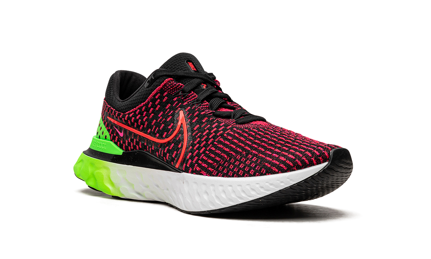 React Infinity Run Flyknit 3