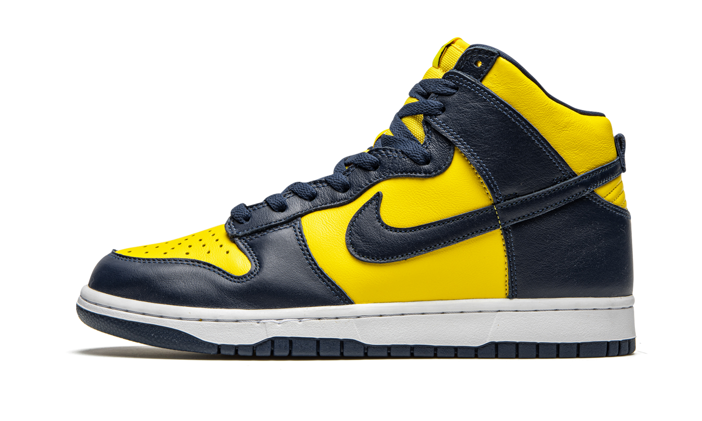 Dunk High SP "Michigan"