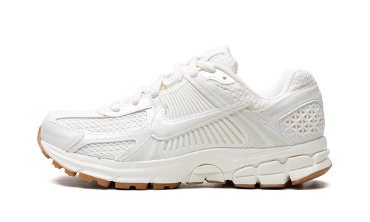 WMNS Nike Zoom Vomero 5 "SAIL GUM"