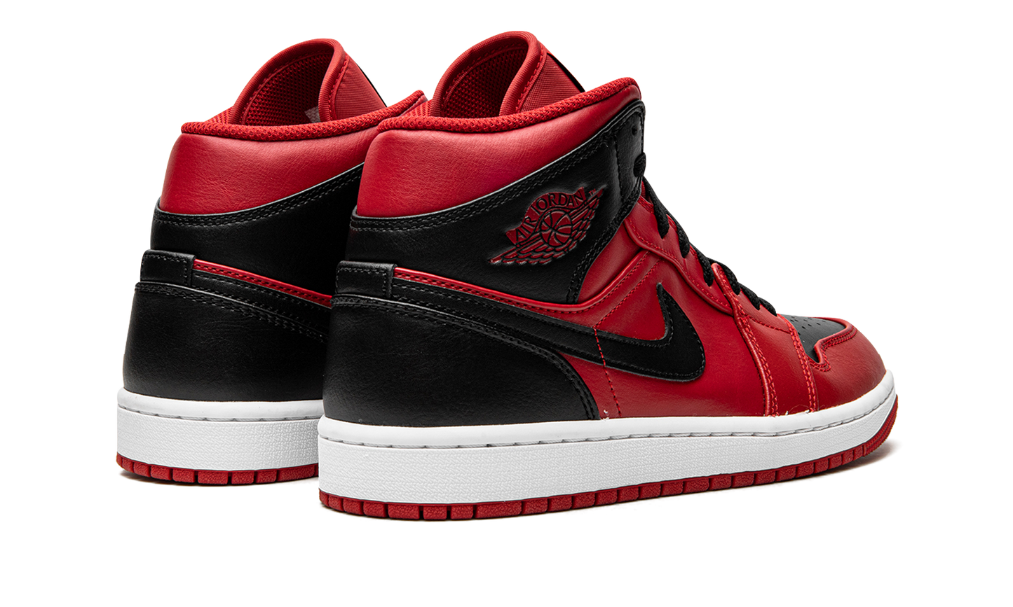 Jordan 1 Mid "Reverse Bred"