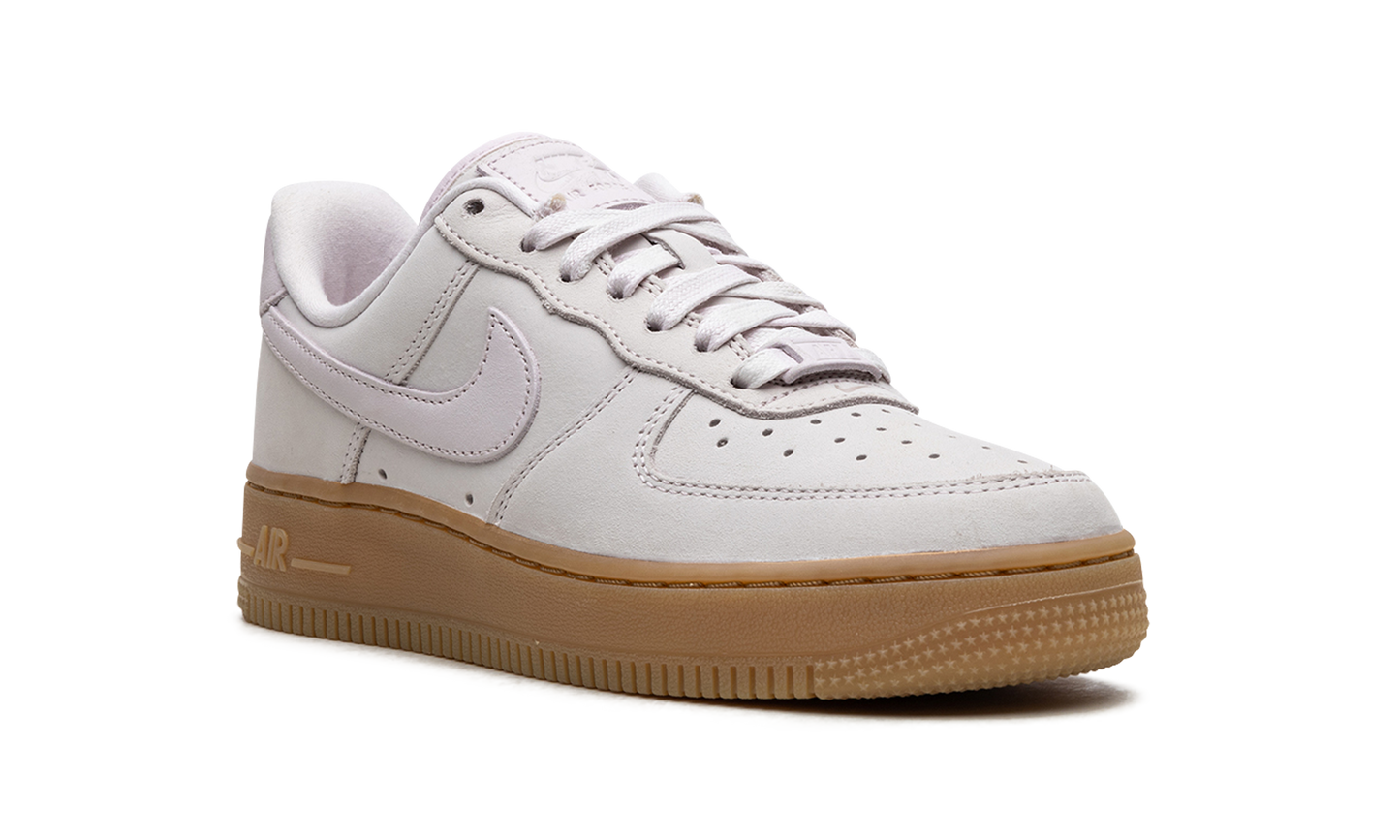 AIR FORCE 1 LO WMNS "Pearl Pink/Gum"