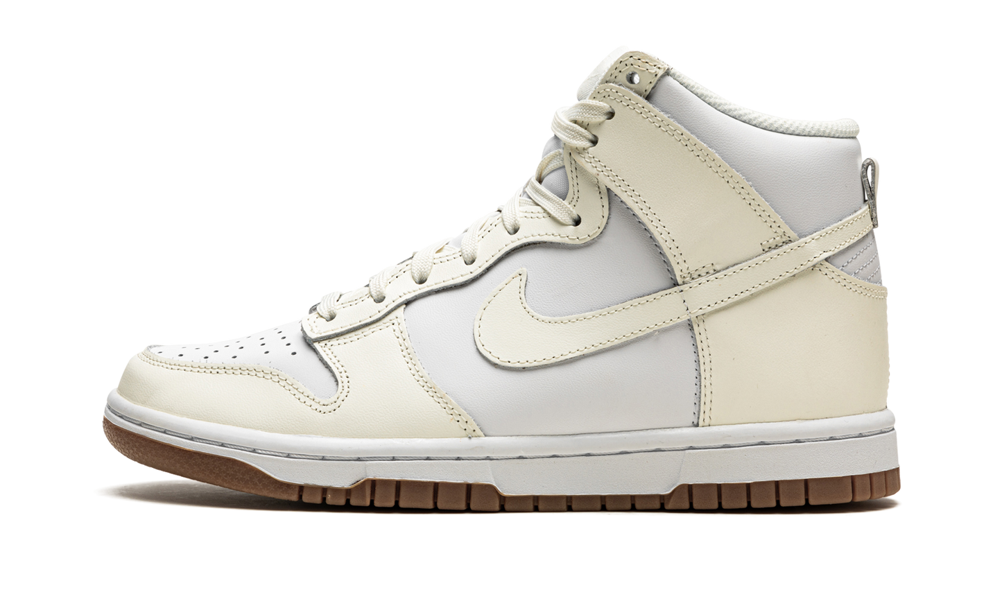 DUNK HIGH MNS WMNS "Sail / Gum"