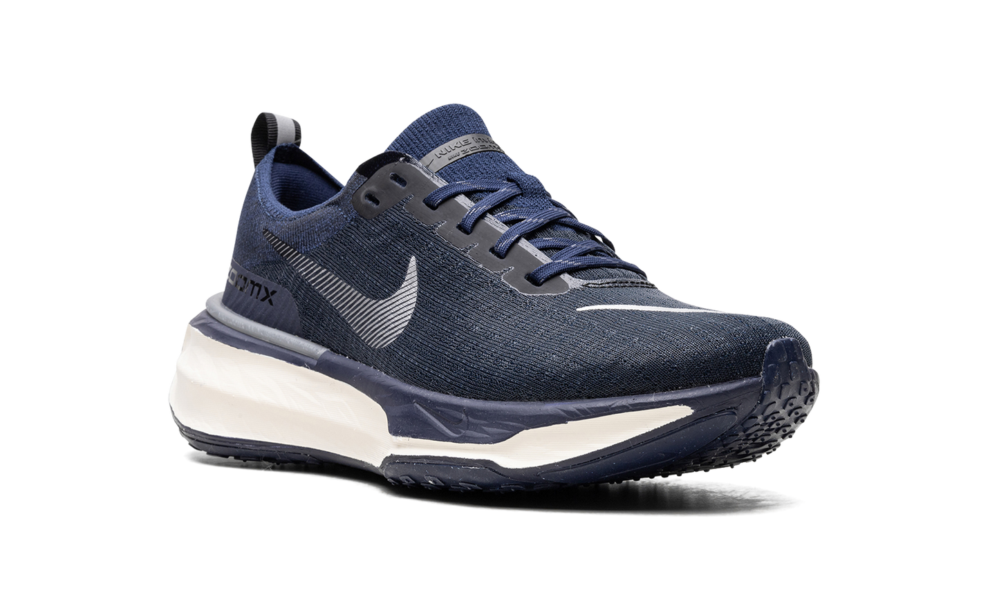 ZoomX Invincible Run 3 "College Navy"