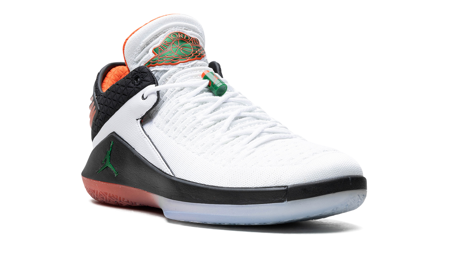 Air Jordan XXXII Low "Like Mike Gatorade"