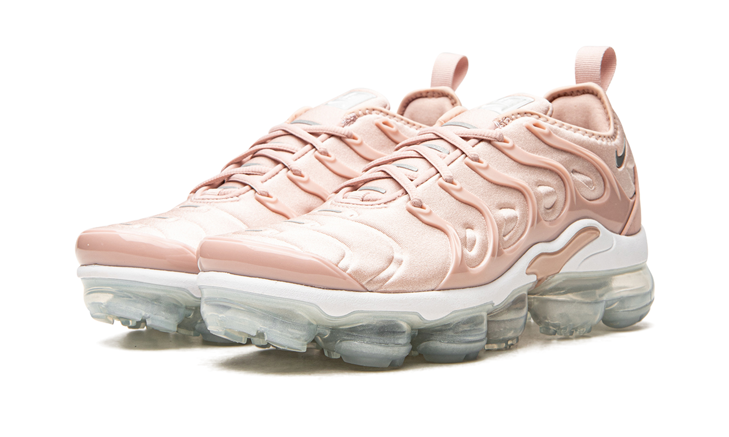 AIR VAPORMAX PLUS MNS WMNS "'Pink Oxford'"