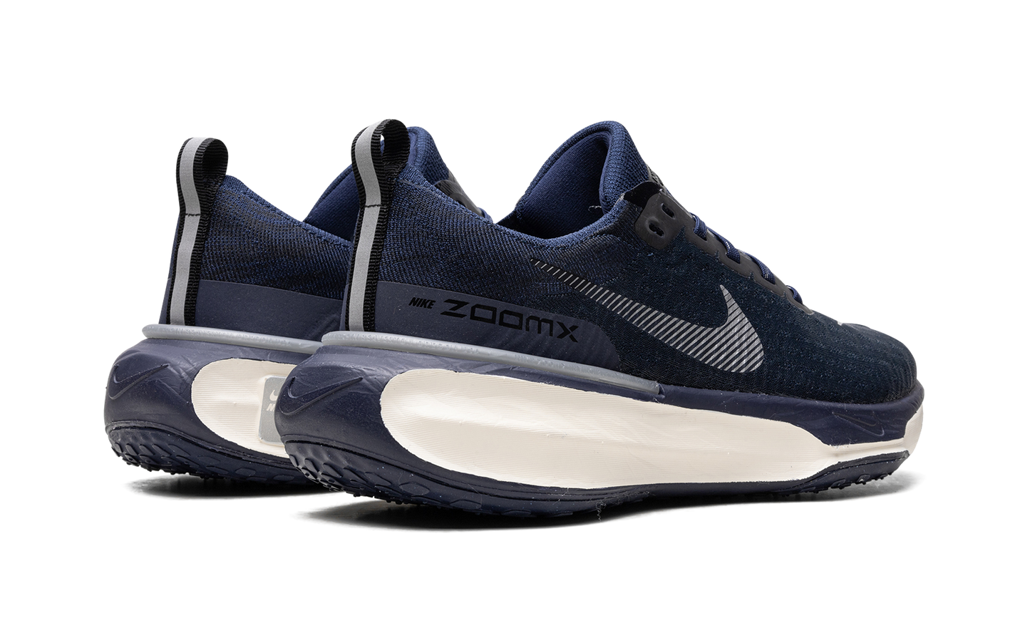 ZoomX Invincible Run 3 "College Navy"