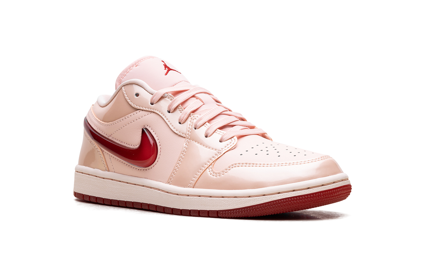 Jordan 1 Low "Patent Valentine's Day"
