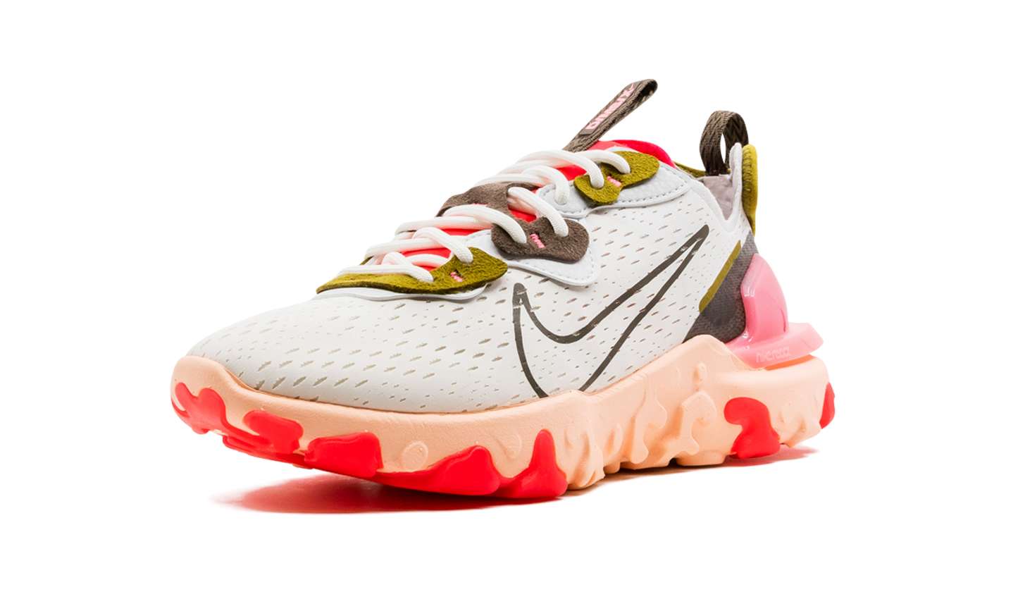 REACT VISION MNS WMNS "Summit White / Siren Red"