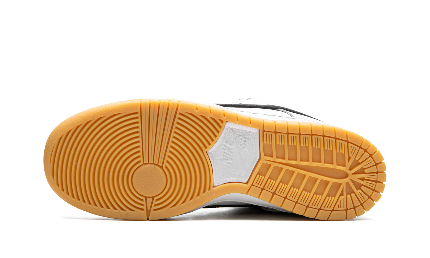 SB Dunk Low "White Gum"