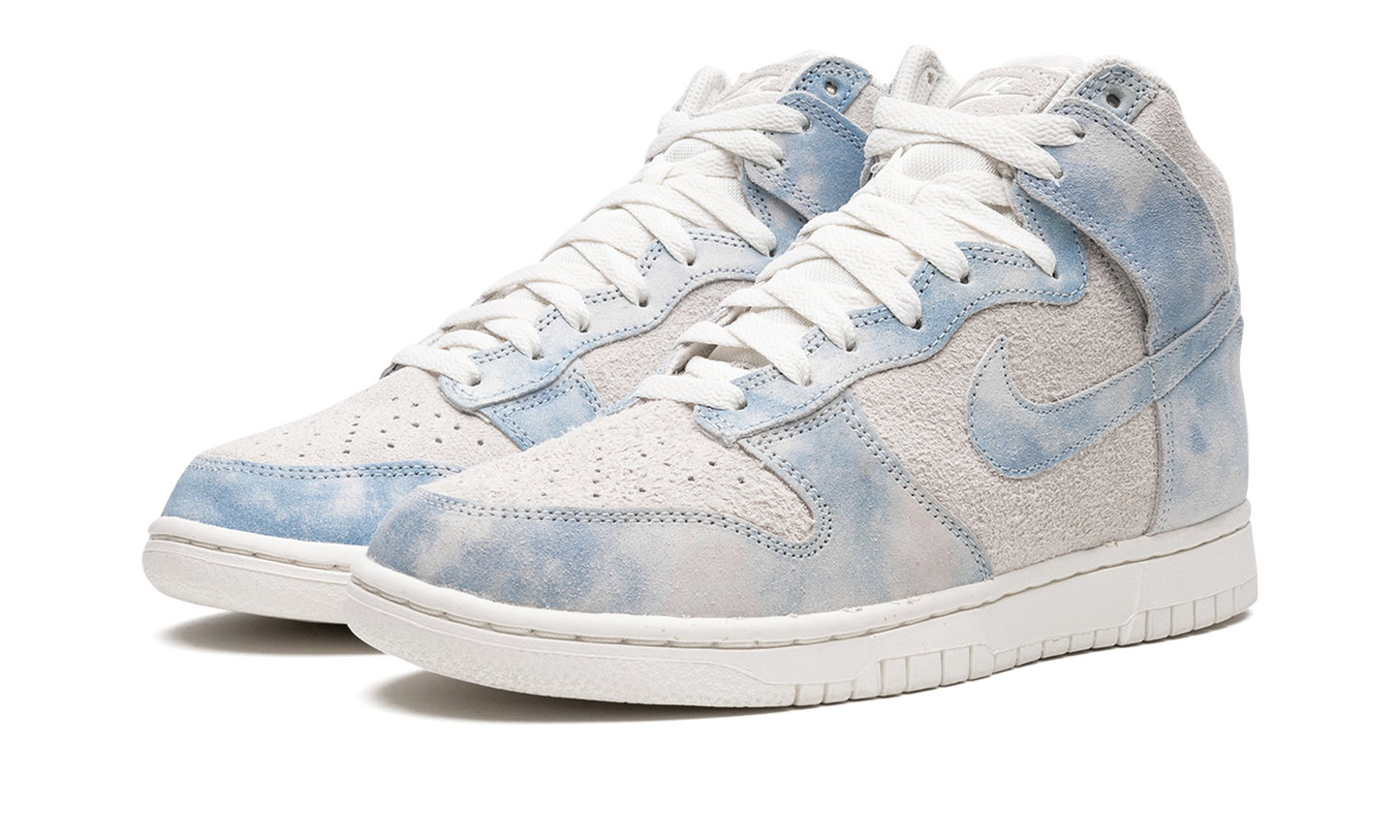 DUNK HIGH MNS WMNS "Clouds"