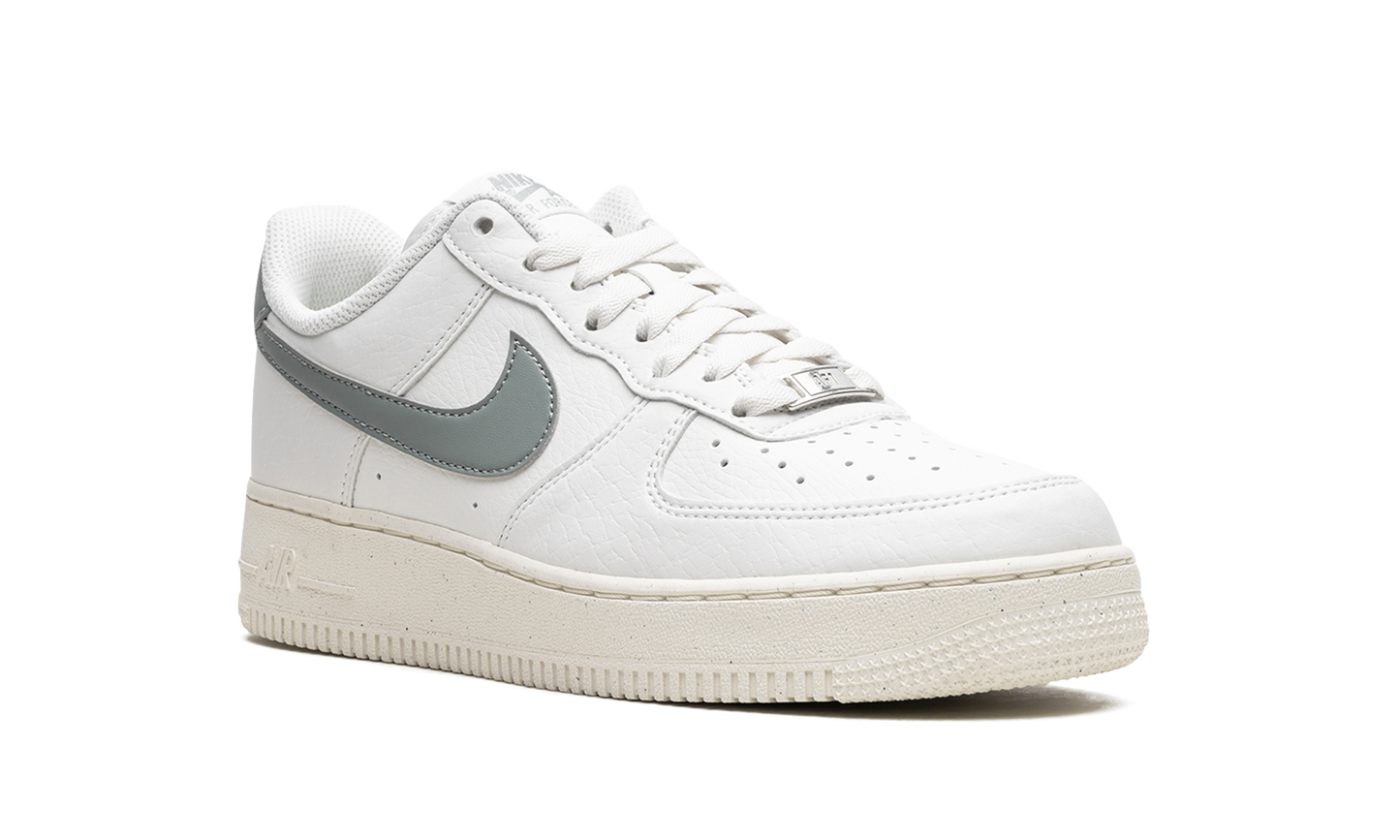 AIR FORCE 1 '07 NEXT NATURE MNS WMNS "Mica Green"