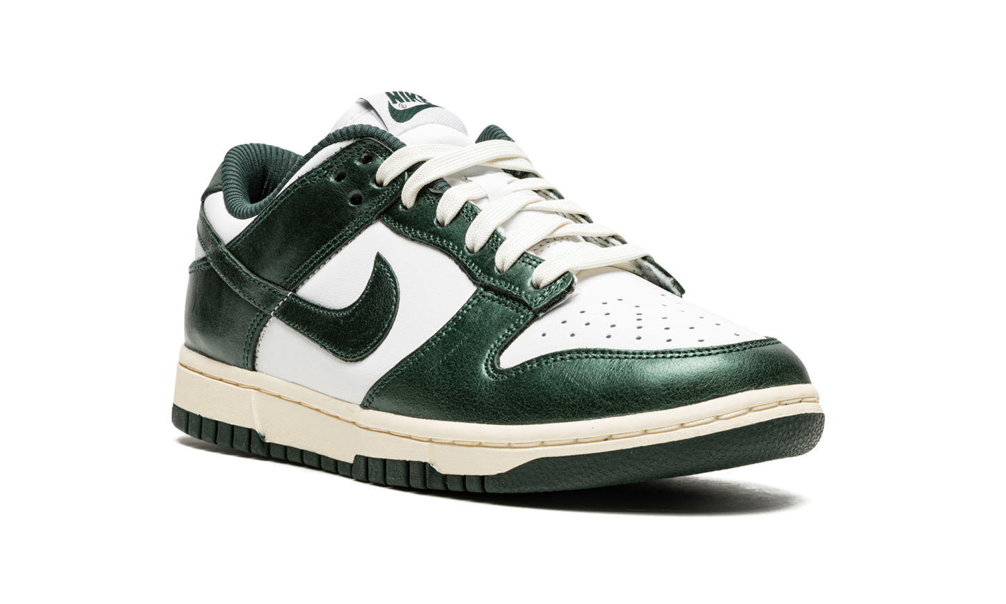 DUNK LOW WMNS "Vintage Green"