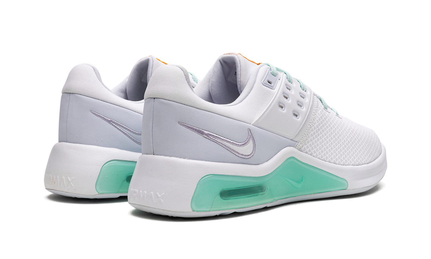 WMNS Air Max Bella TR 4