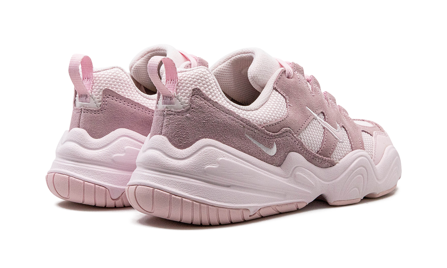 TECH HERA WMNS "Pearl Pink"