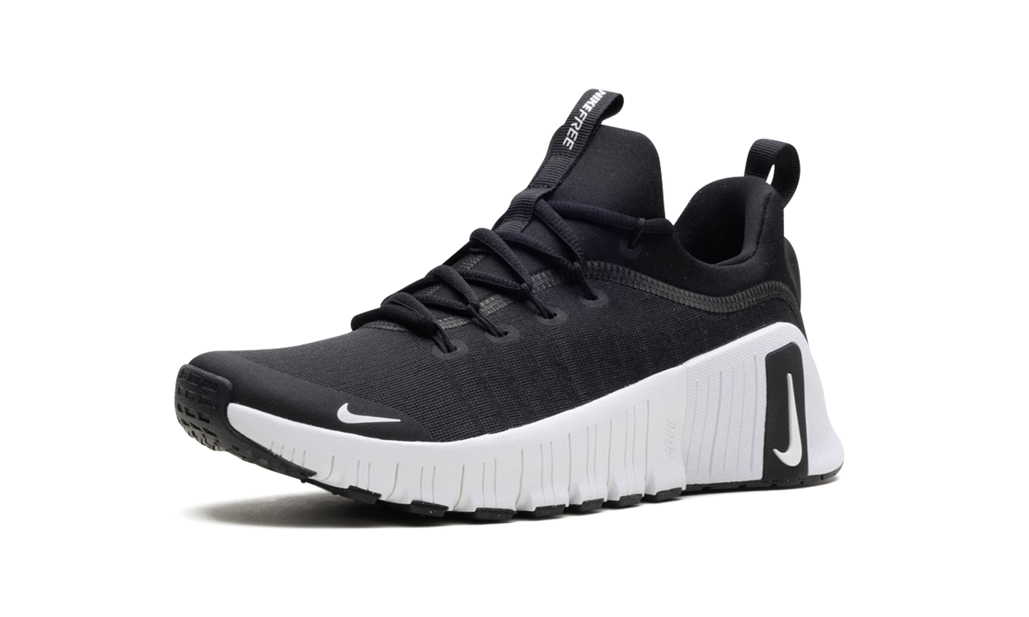 Free Metcon 6 WMNS "Black White"