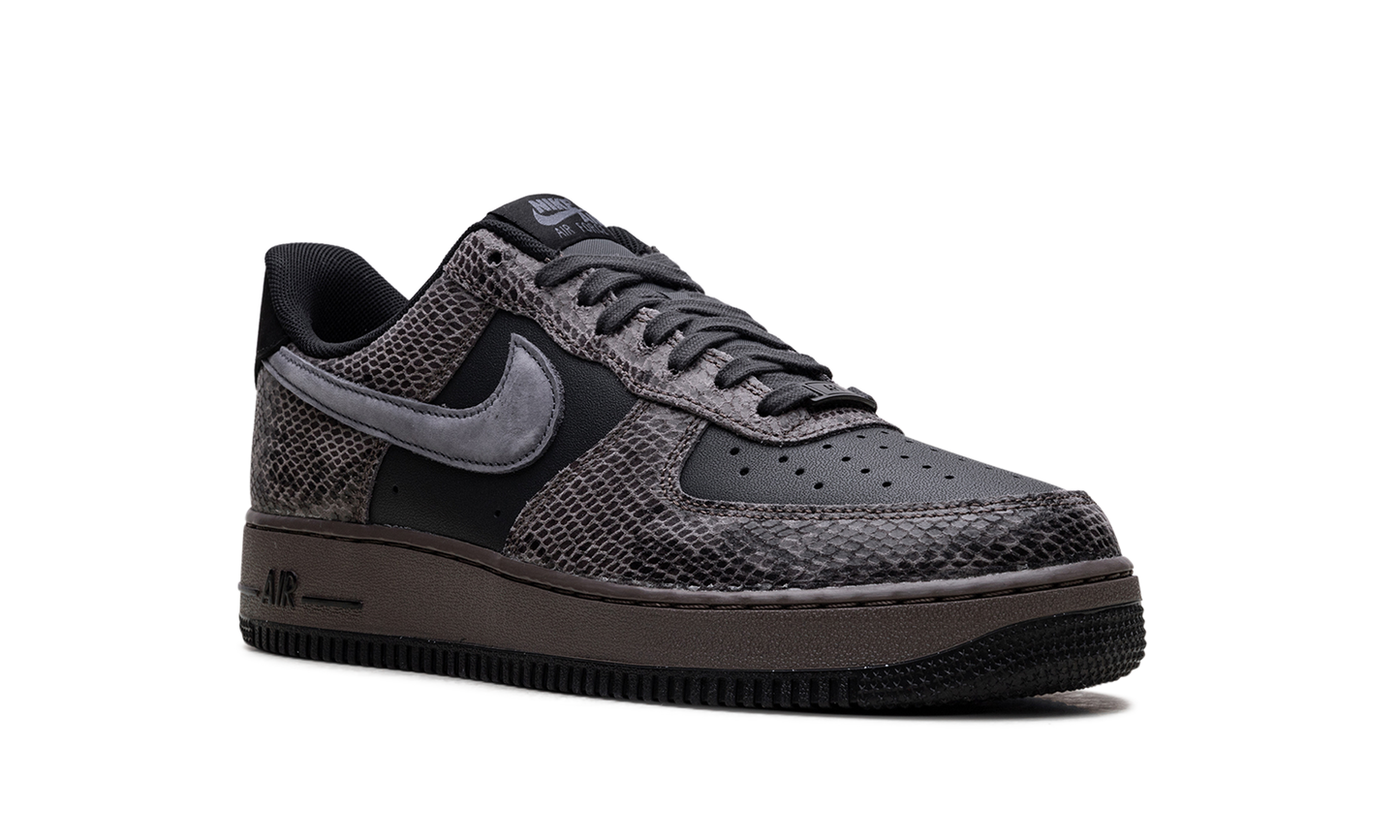 Air Force 1 Low "Off Noir Snakeskin"