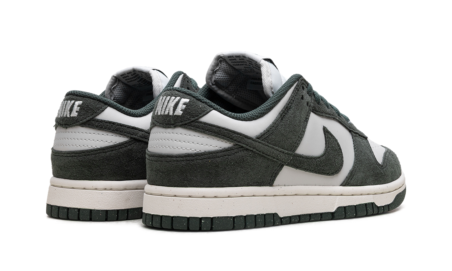 Dunk Low Next Nature WMNS "Viintage Green"