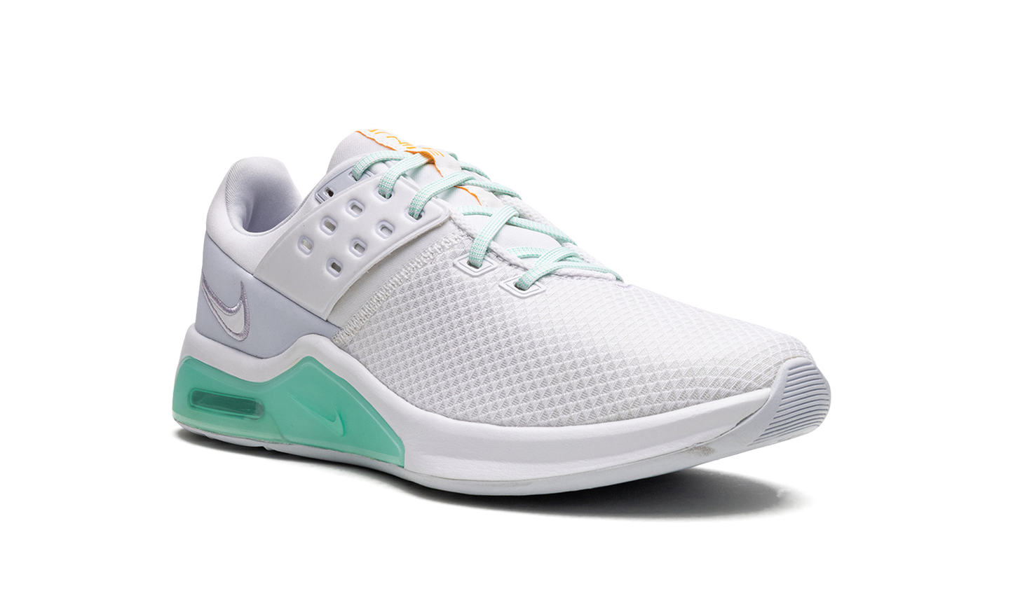 WMNS Air Max Bella TR 4