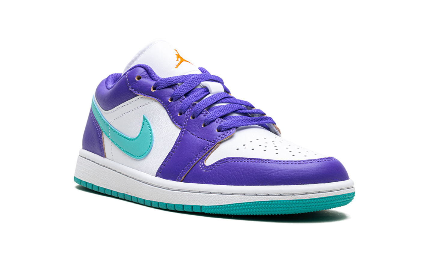 Air Jordan 1 "Hornets"