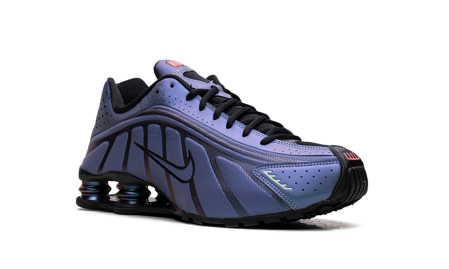 Shox R4 "Iridescent"