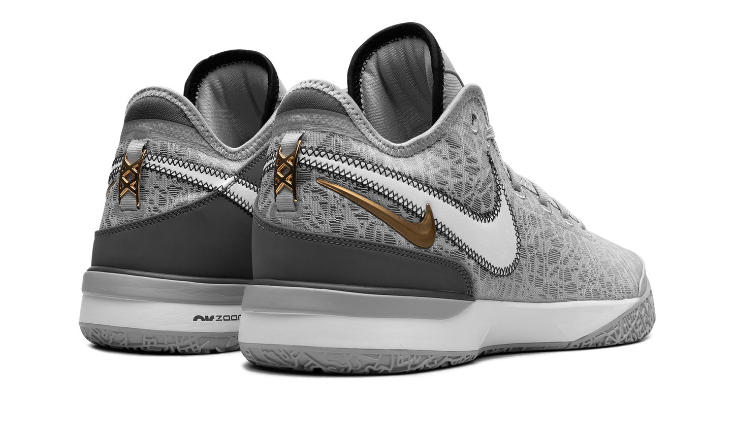 Zoom LeBron NXXT Gen "Wolf Grey Metallic Gold"